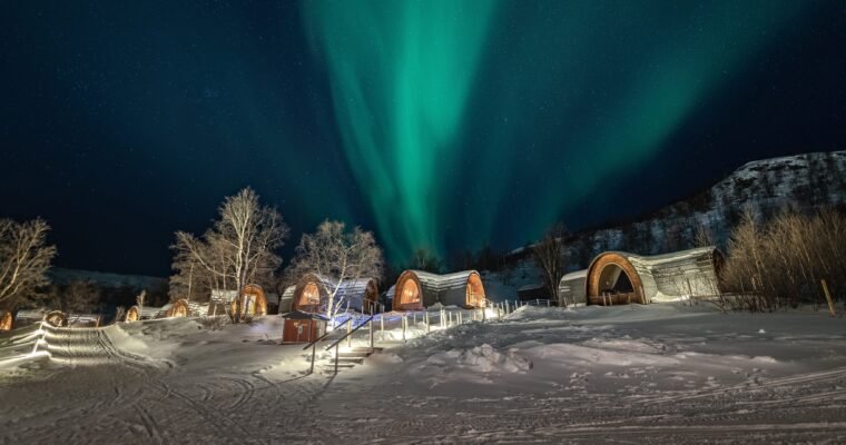 Ice hotel e aurora boreal: viva essa experiência